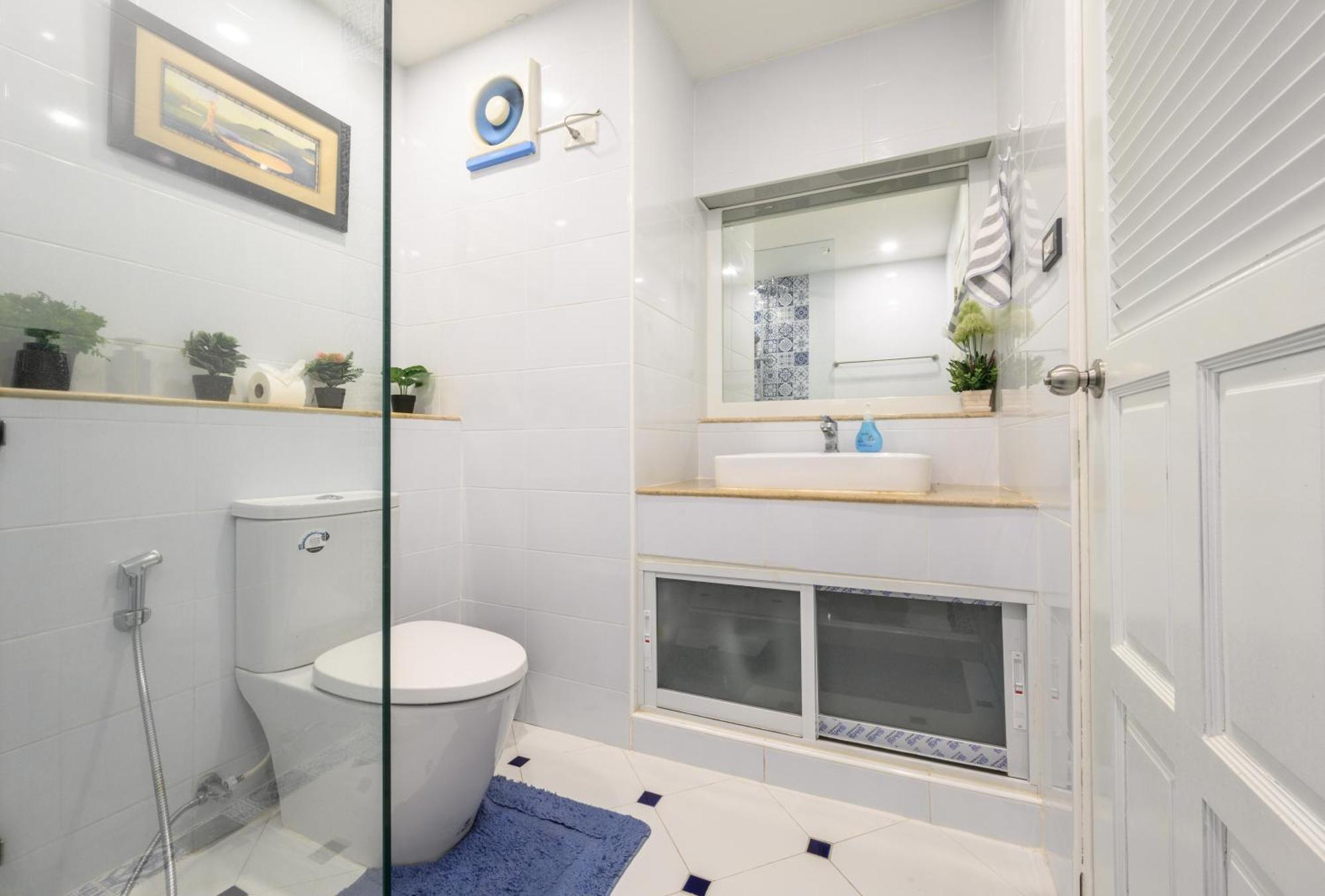 Jomtien Beachfront Stylish Studio , Stunning Seaview , Big Pool Exterior foto