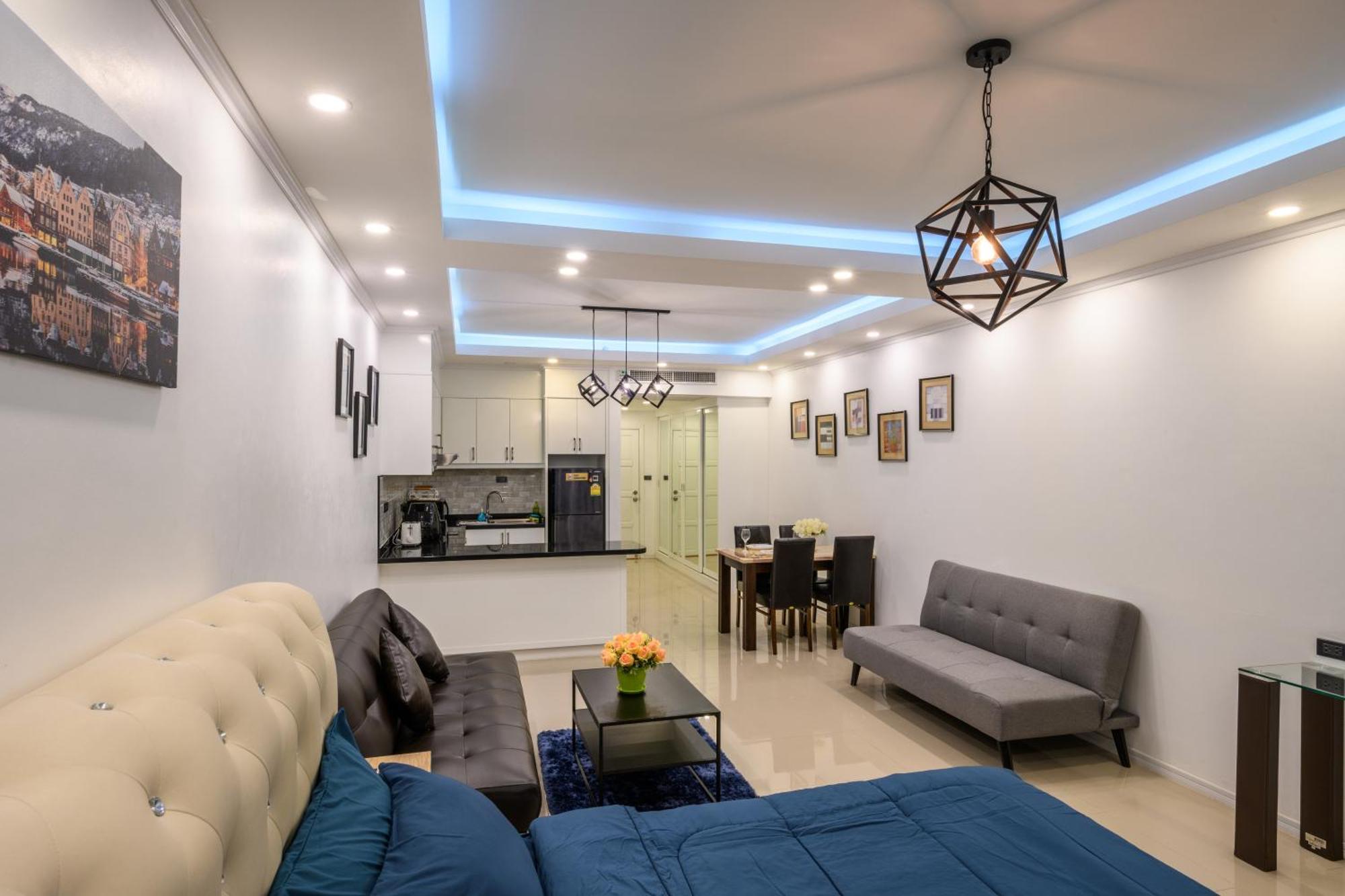 Jomtien Beachfront Stylish Studio , Stunning Seaview , Big Pool Exterior foto